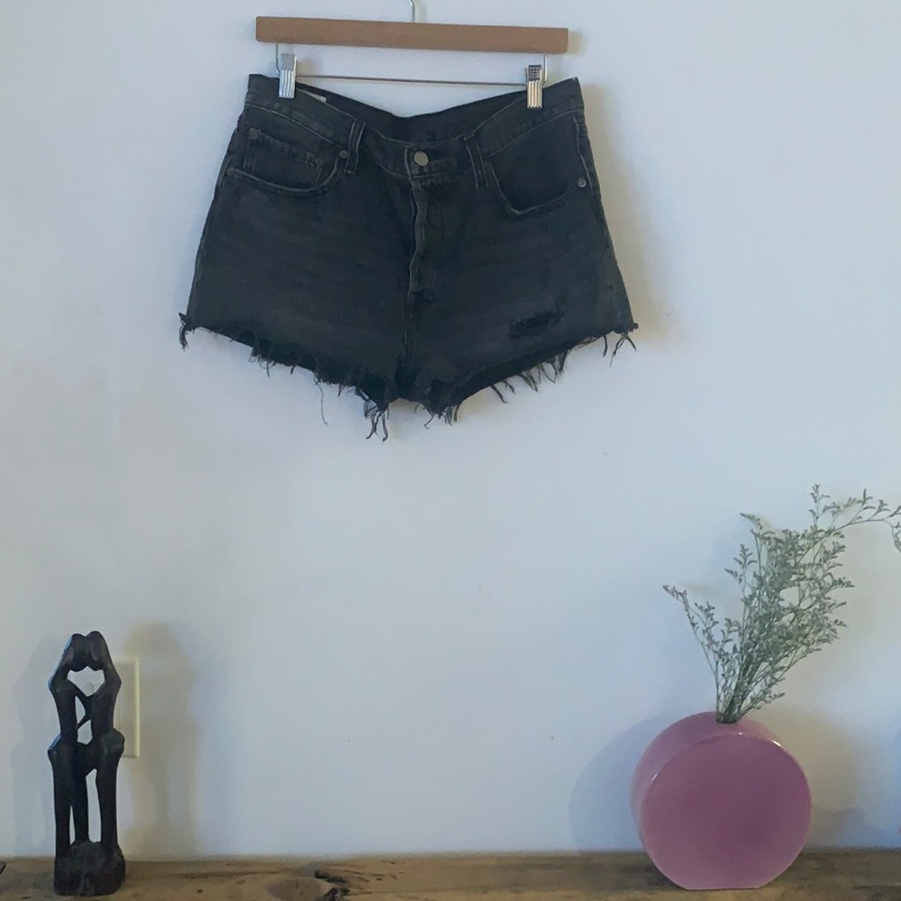 Black Levis cutoff shorts. Hardly worn. Size 30.